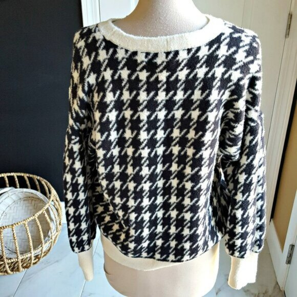 NWOT! COZY COMFY Pullover SWEATER BY LOFT - Picture 3 of 6